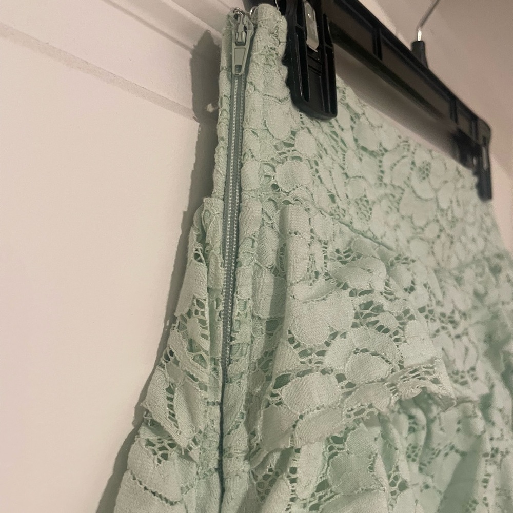 Mint Green Lace Tiered Skirt - Picture 3 of 4
